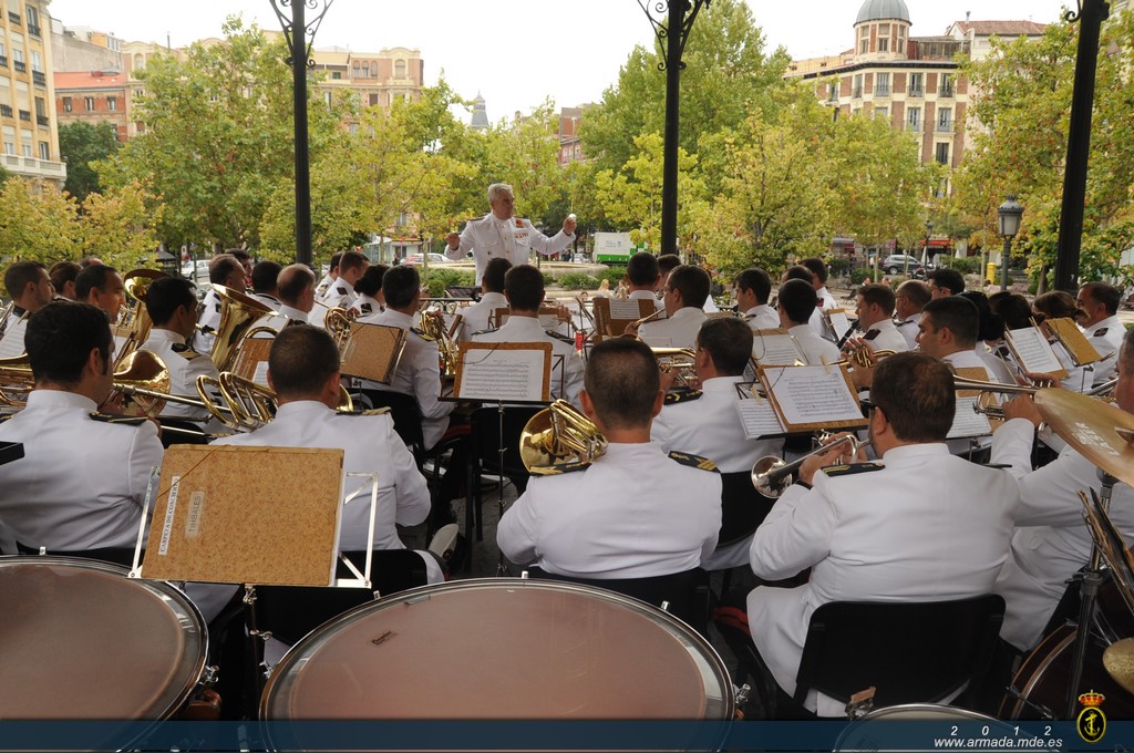 Concierto de la Banda Sinfónica de la Agrupación de IM en la Plaza de Chamberí